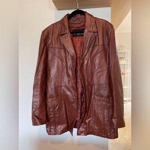 Wilsons vintage burgundy suede and leather jacket / coat. Size 42. Women’s L
